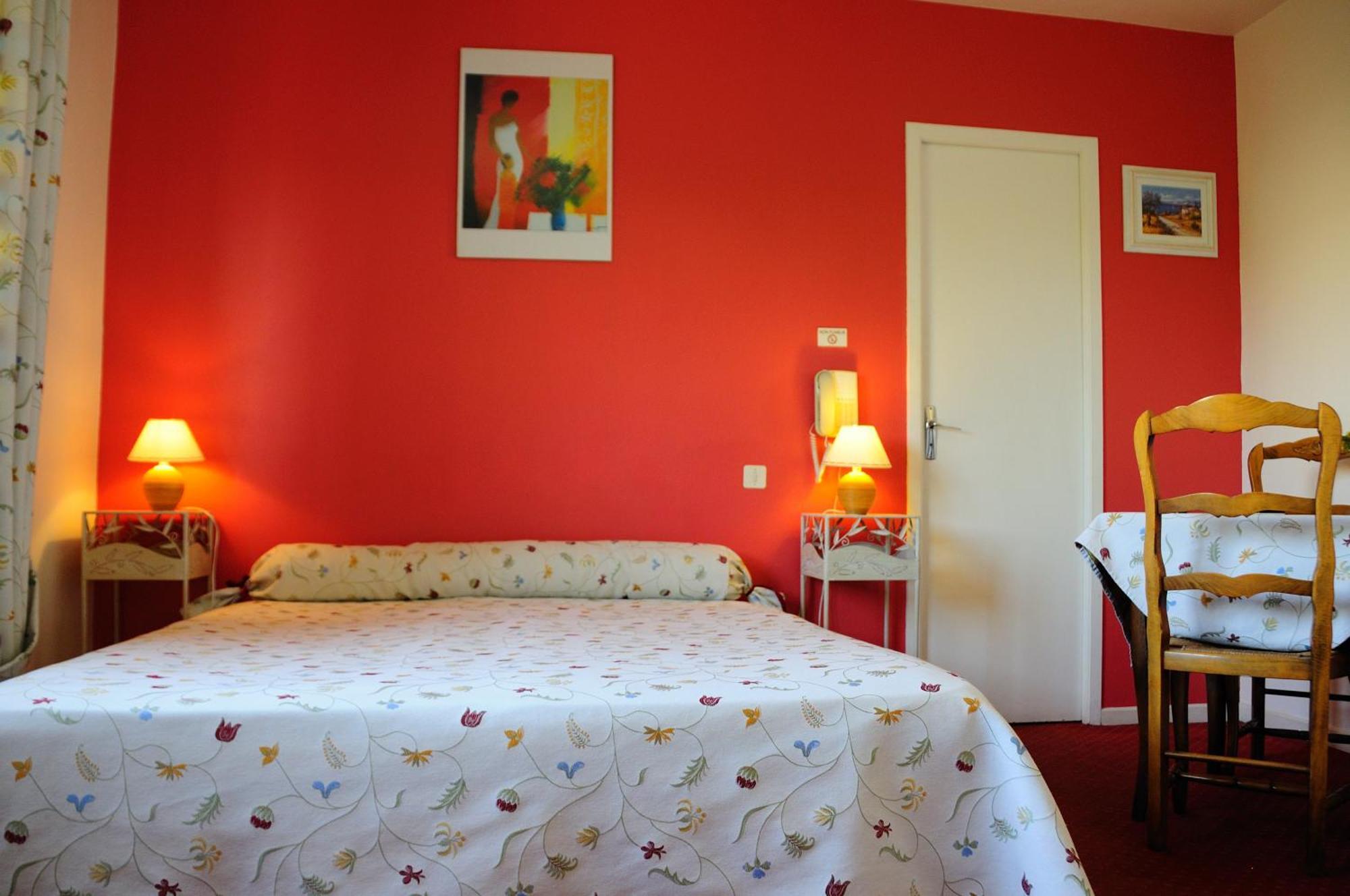 Logis Hotel Du Midi ซาลง-เดอ-โพรวองซ์ ภายนอก รูปภาพ